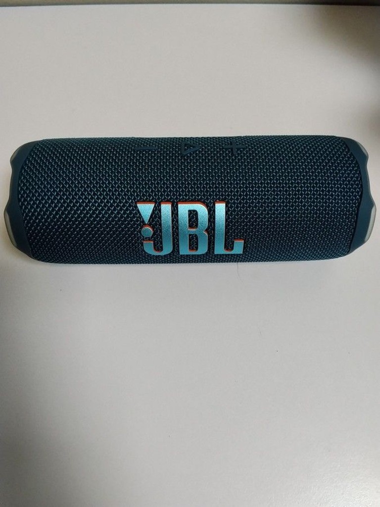 Дешиво Jbl flip 7 с ломбарда