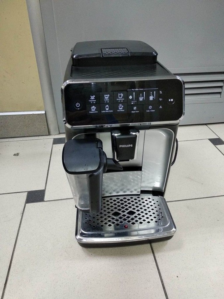 Купить Philips Series 3200 EP3243/50 Б/У