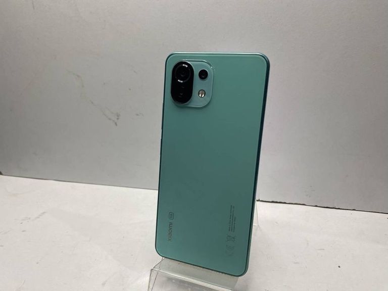 Объявление Xiaomi 11 lite 5g ne 8/128gb Б/У