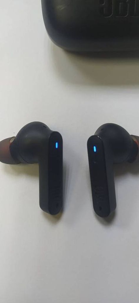 Дешиво Jbl tune 230nc с ломбарда