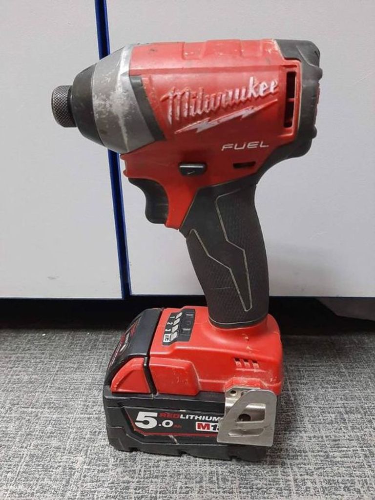 Milwaukee m18 fid