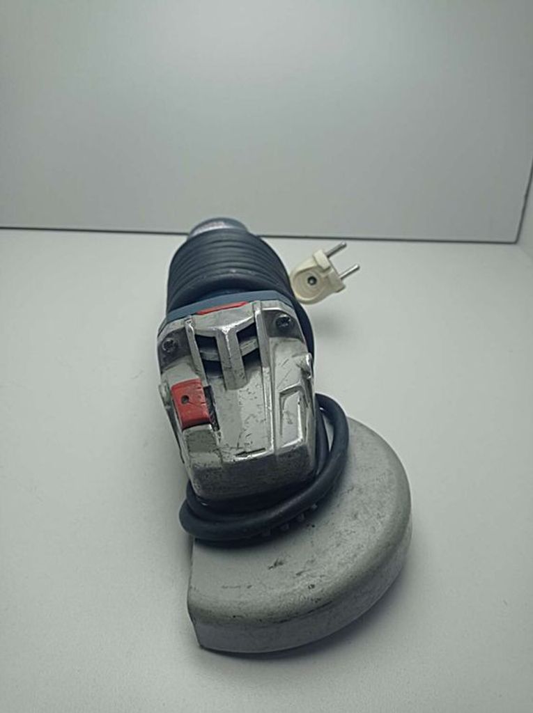 Дешево Bosch GWS 12-125 CIE (0601794002) з ломбарду