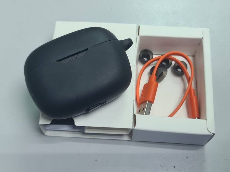 Дешиво Jbl wave beam jblwbeamblk с ломбарда