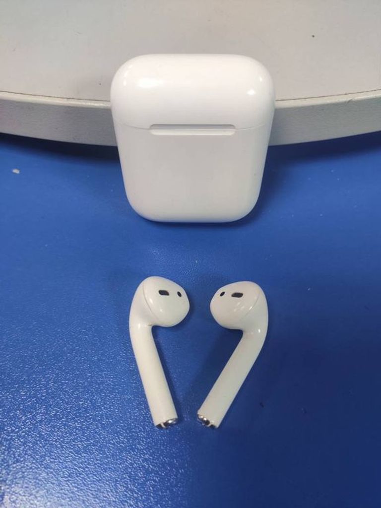 Дешево Apple airpods 1 gen a1602 a1523+a1722 2017г. з ломбарду