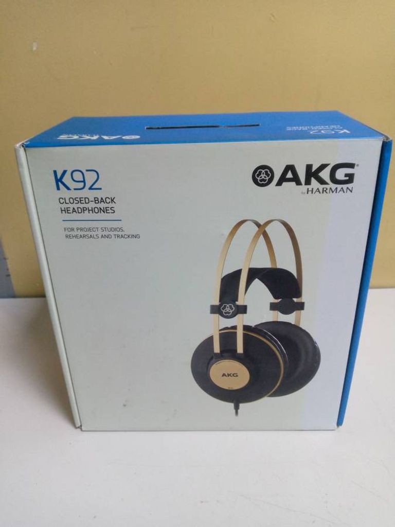 Akg K92