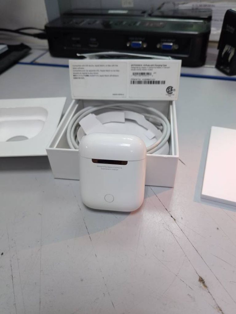 Apple airpods 2 gen a1602.a2032+a2031 2019г.