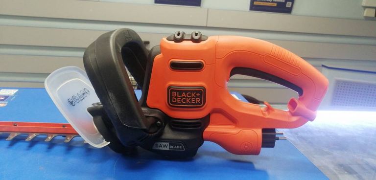 Black Decker behts301