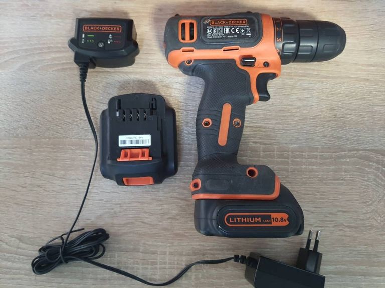 Купити Black&Decker bdcdd12 Б/У