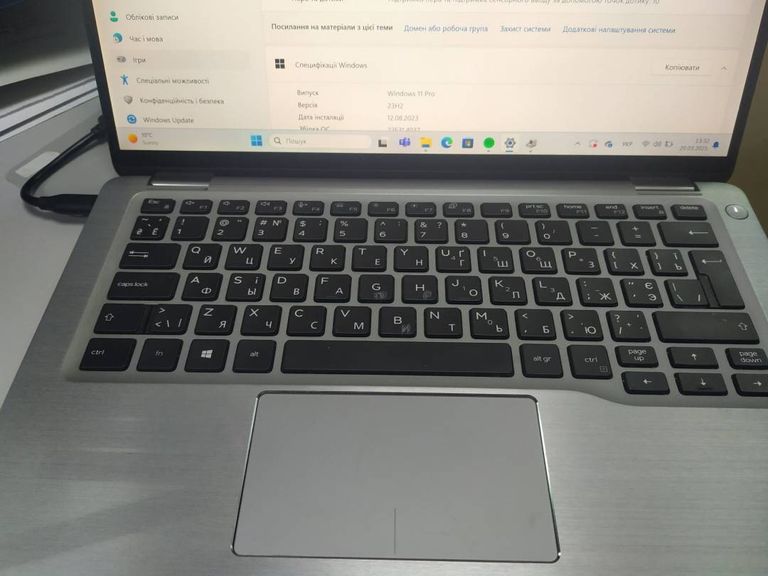 Объявление Dell екр 14"/ core i5 8365u 1.6 ghz/ ram 8gb/ ssd 256gb/ uhd graphics 620 Б/У