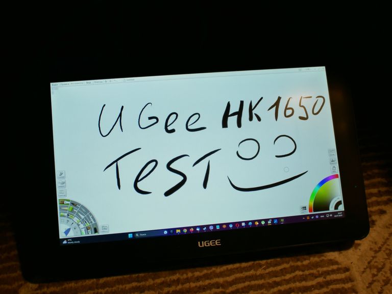 Купити Графічний планшет-монітор Ugee HK1650 15.6"  2048 рівнів Б/У