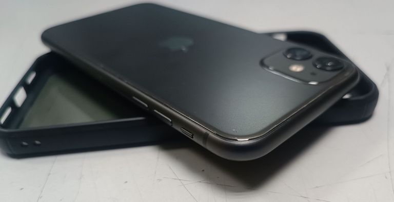 Apple iphone 11 128gb Код:01-200466799. Изображение 15