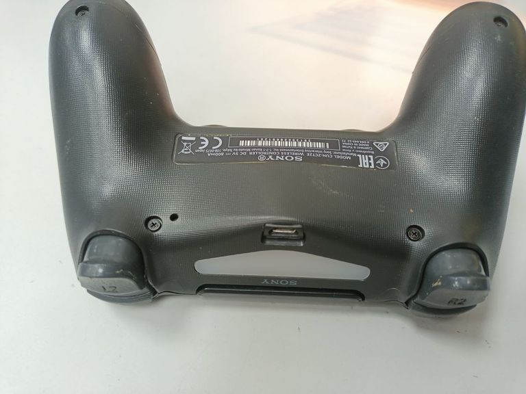 Дешиво Sony dualshock 4 v2 с ломбарда