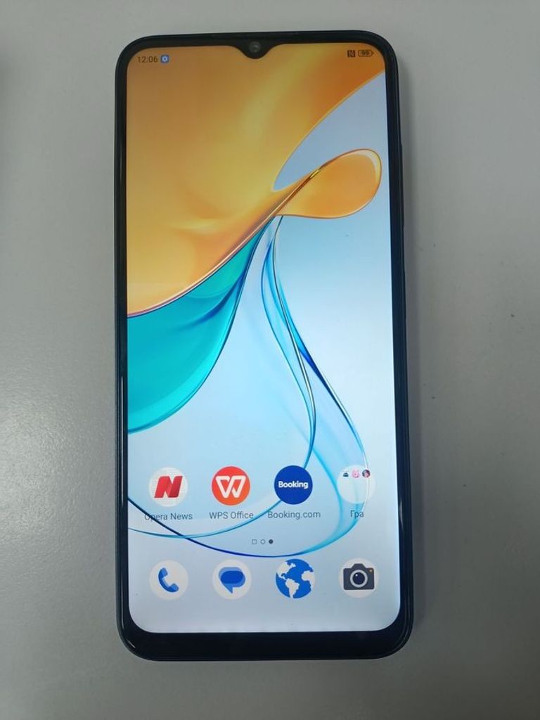 Купить Zte Blade V50 Design 8/256GB Black Б/У