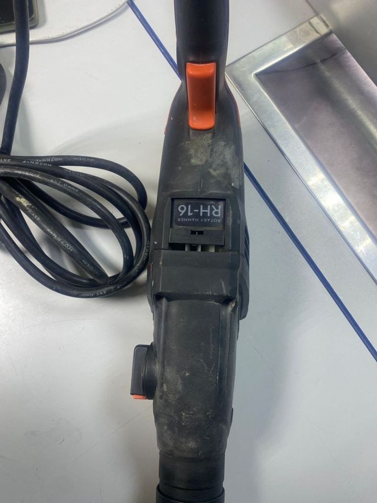 Дешево Dnipro-M rh-16 з ломбарду