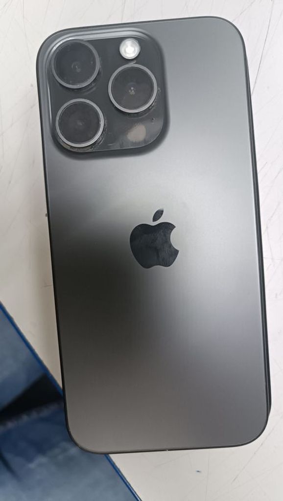 Дешиво Apple iphone 15 pro 256gb с ломбарда