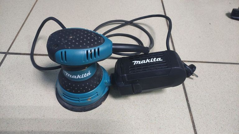 Купити Makita BO5030 Б/У