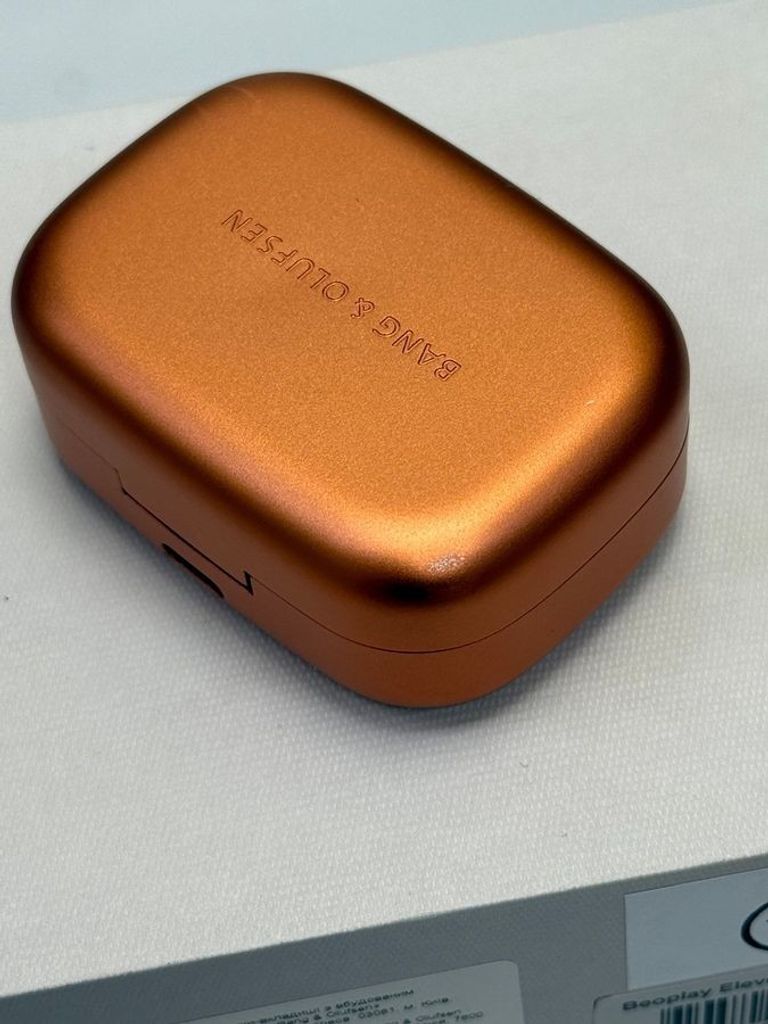 Bang & olufsen Beoplay Eleven Copper Tone Код:01-200611742. Зображення 7