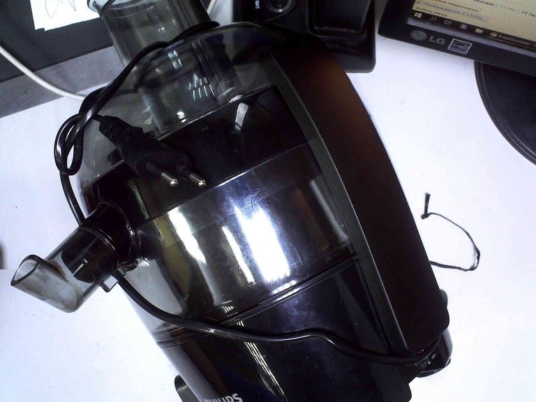 Оголошення Philips HR1832/02 Б/У