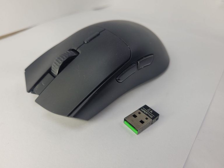Купить Razer Viper V3 HyperSpeed Wireless Black (RZ01-04910100-R3M1) Б/У