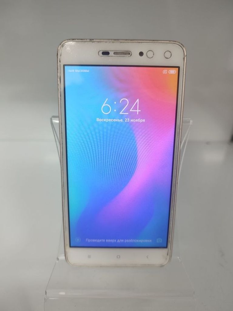 Купити Xiaomi Redmi 4A 2/16GB (Gold) Б/У