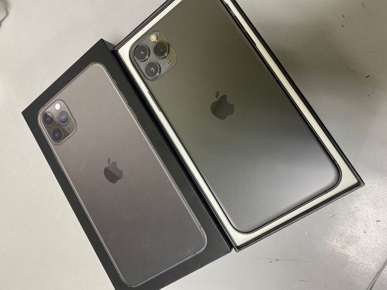 Купити Apple iphone 11 pro max 64gb Б/У