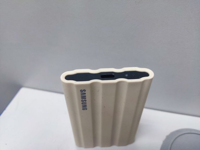 Samsung T7 Shield 1 TB Beige (MU-PE1T0K/WW) Код:01-200797182. Изображение 5