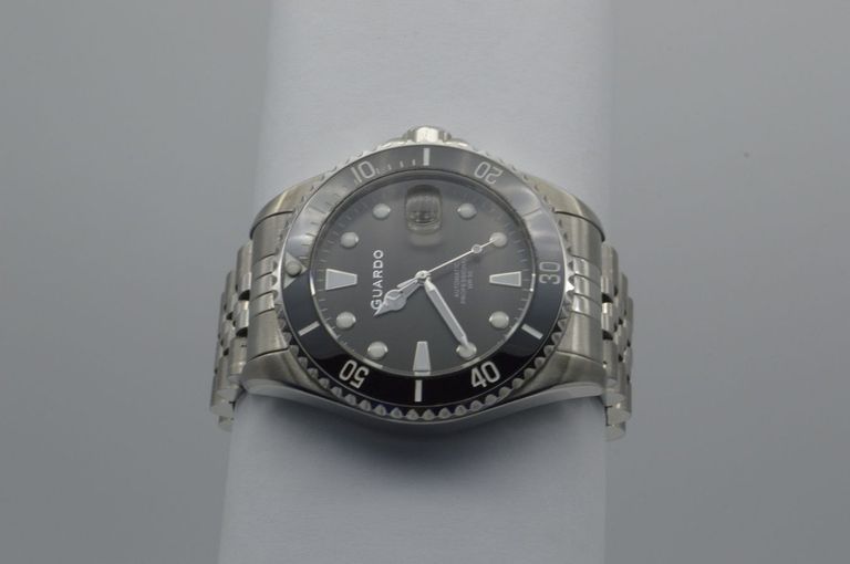 Дешево Guardo sa03015wr з ломбарду