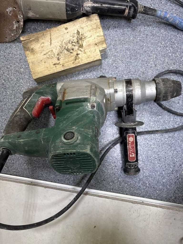 Дешиво Dwt BH-09-26 BMC с ломбарда