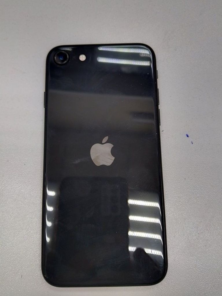 Объявление Apple iphone se 2022 64gb Б/У