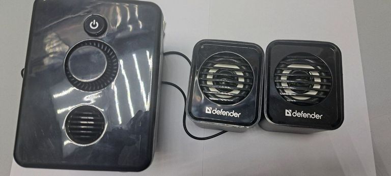 Купити Defender V12 (65212) Б/У