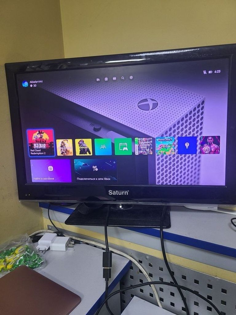 Оголошення Microsoft Xbox One X 1TB Б/У