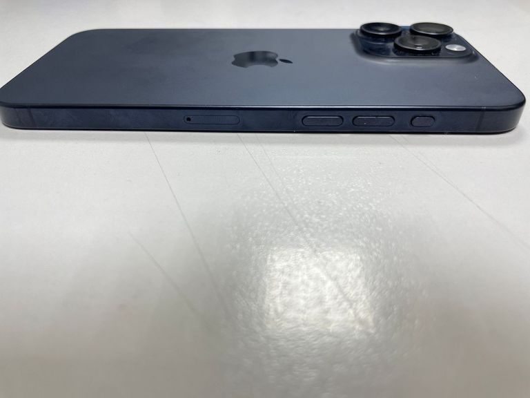 Apple iphone 15 pro max 256gb Код:01-200843430. Изображение 10