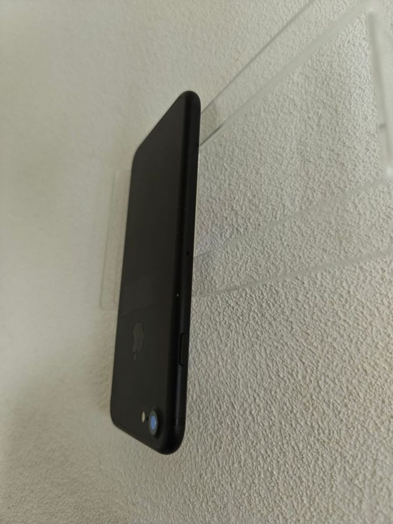 Apple iphone 7 32gb Код:01-200836068. Изображение 5