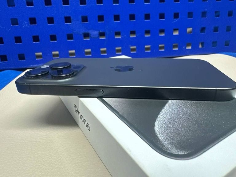 Apple iphone 15 pro 512gb Код:01-200854894. Зображення 6