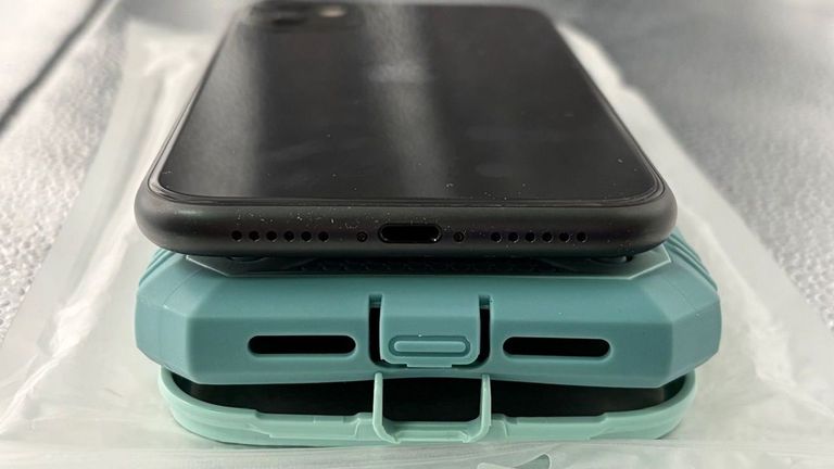 Розпродаж Apple iphone 11 64gb, продавець Техноскарб