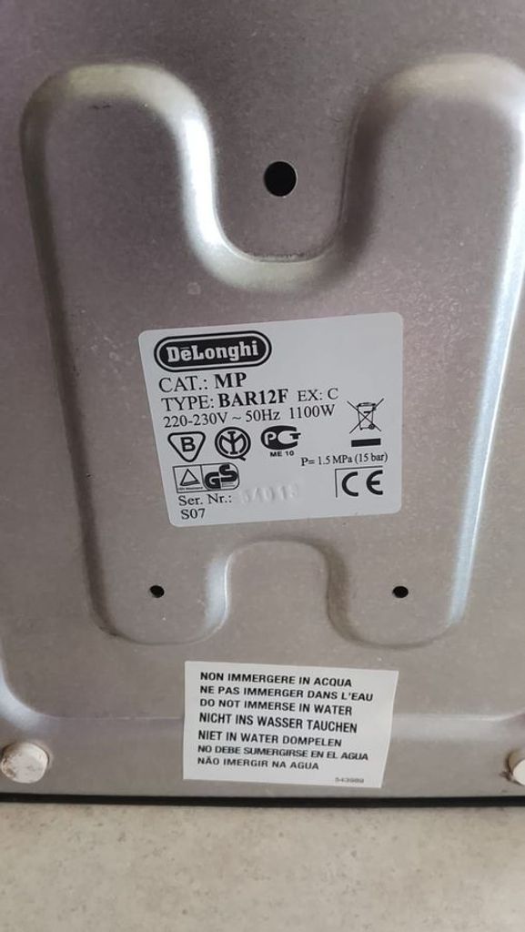 Оголошення Delonghi BAR 12 F Б/У