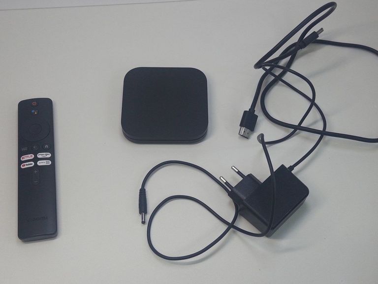 Купить Xiaomi mi tv box s 2nd gen 2/8gb Б/У