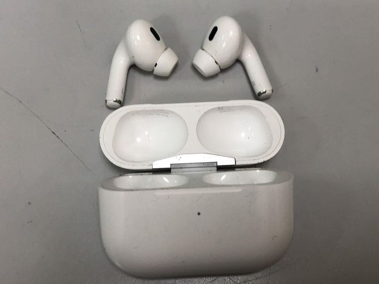 Оголошення Apple airpods pro 2nd generation with magsafe charging case usb-c Б/У