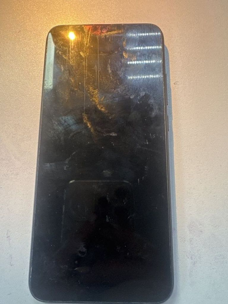 Дешево Xiaomi redmi 9c nfc 2/32gb з ломбарду