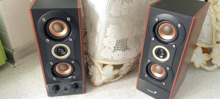 Купити Genius SP-HF500B Brown (31730047400) Б/У