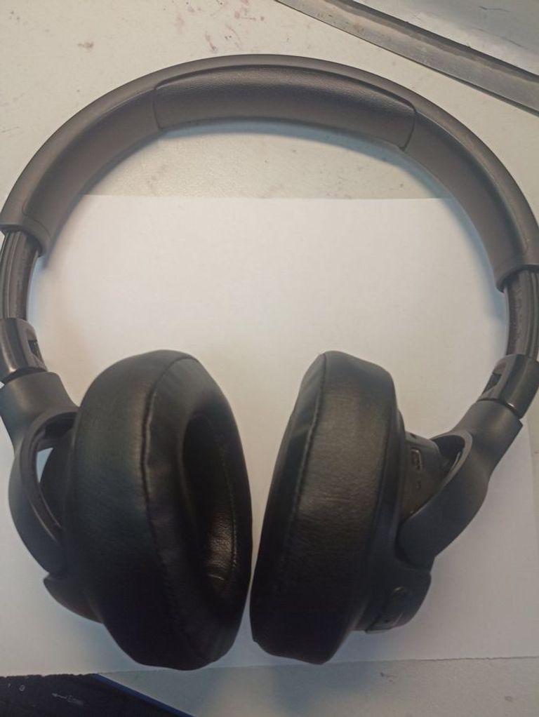 Оголошення Jbl tune 720bt Б/У