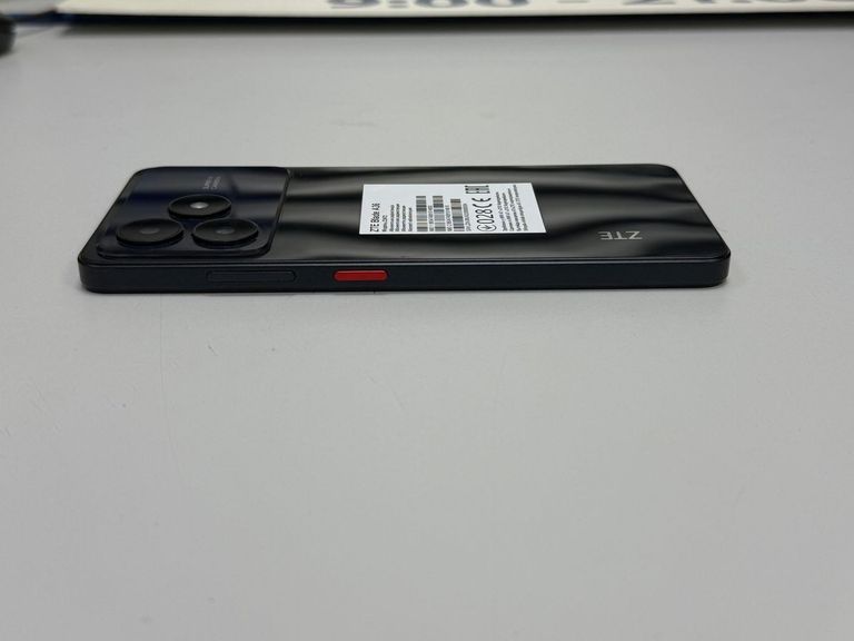 Дешево Zte Blade A36 2/64GB Green з ломбарду