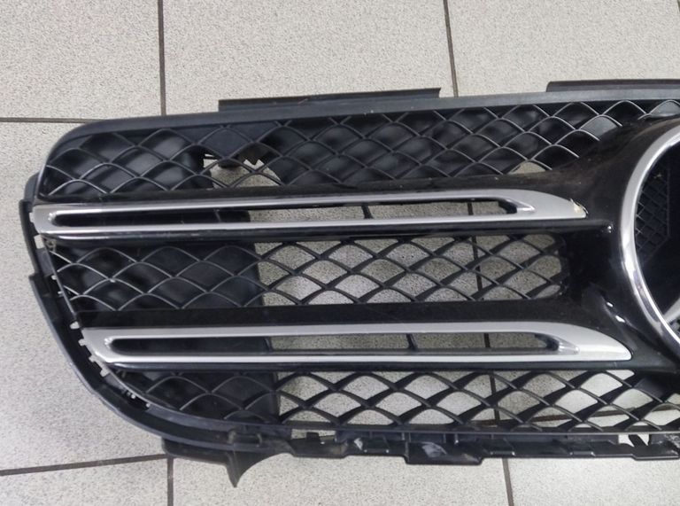 Дешево A0008880160 Mercedes з ломбарду