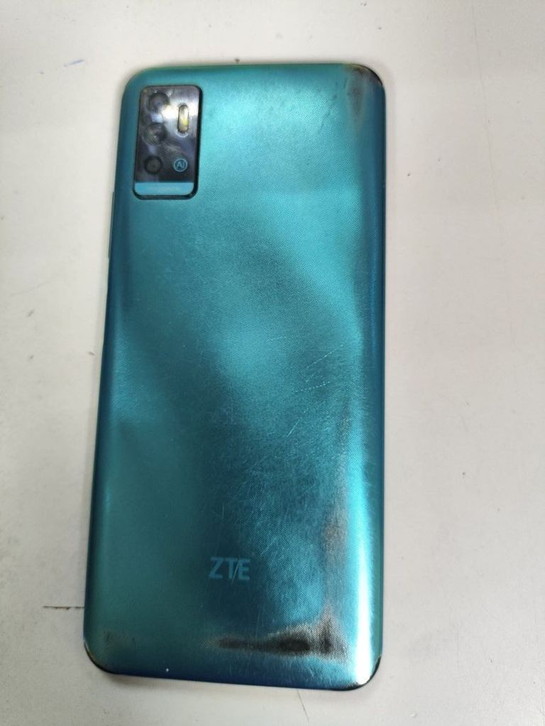 Оголошення Zte blade a71 a7030 3/64gb Б/У