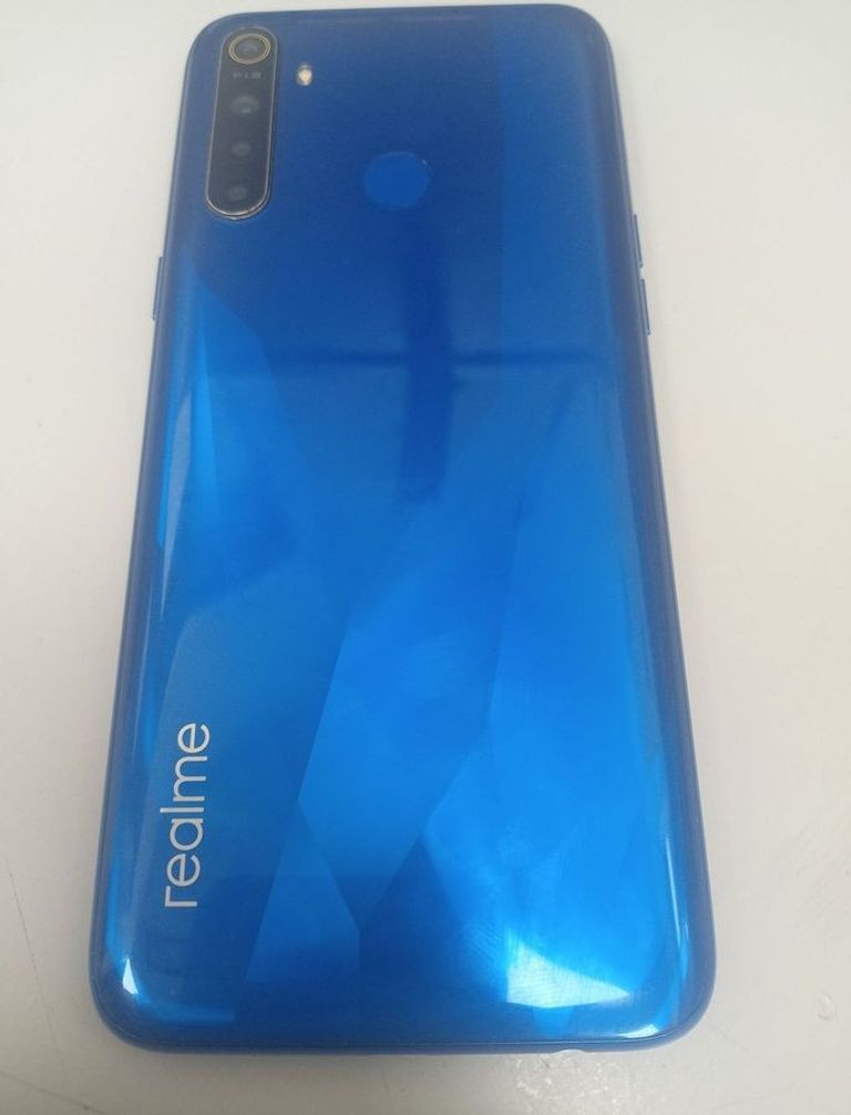 Купити Realme 5 3/64gb Б/У