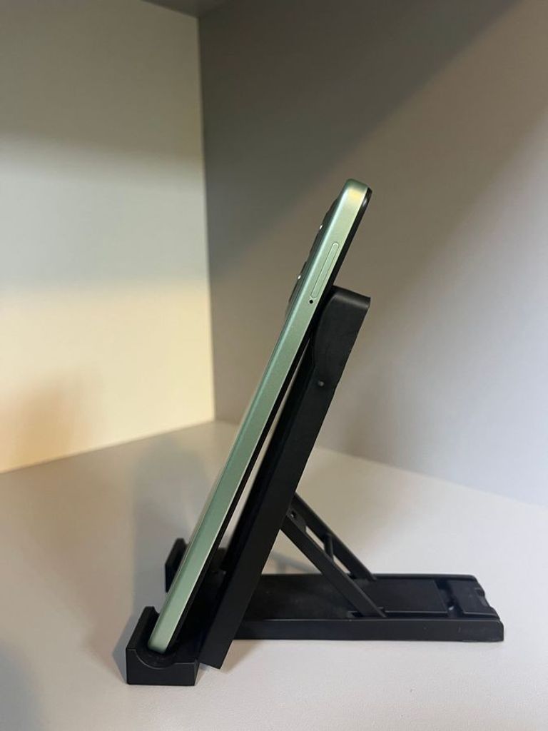 Дешево Motorola g24 4/128gb з ломбарду