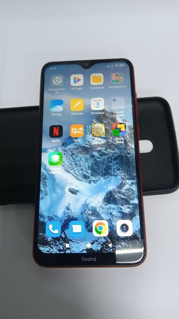 Купити Xiaomi Redmi 8A 2/32GB Black Б/У