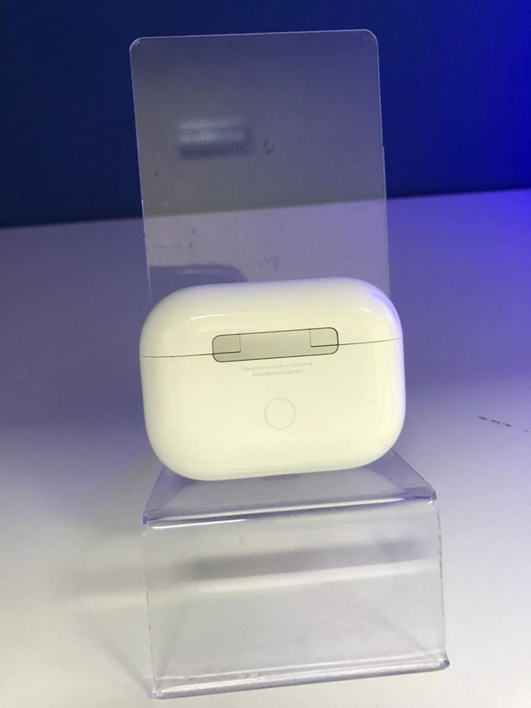 Оголошення Apple airpods pro 2nd generation with magsafe charging case usb-c Б/У