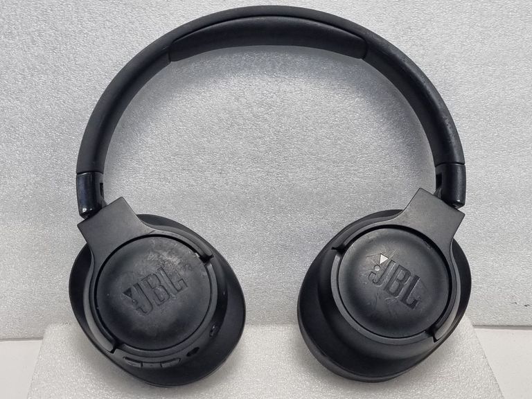 Купити Jbl tune 710 bt Б/У