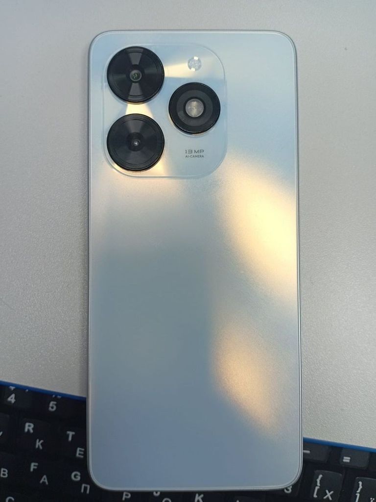 Купить Tecno spark go 2024 4/128gb Б/У